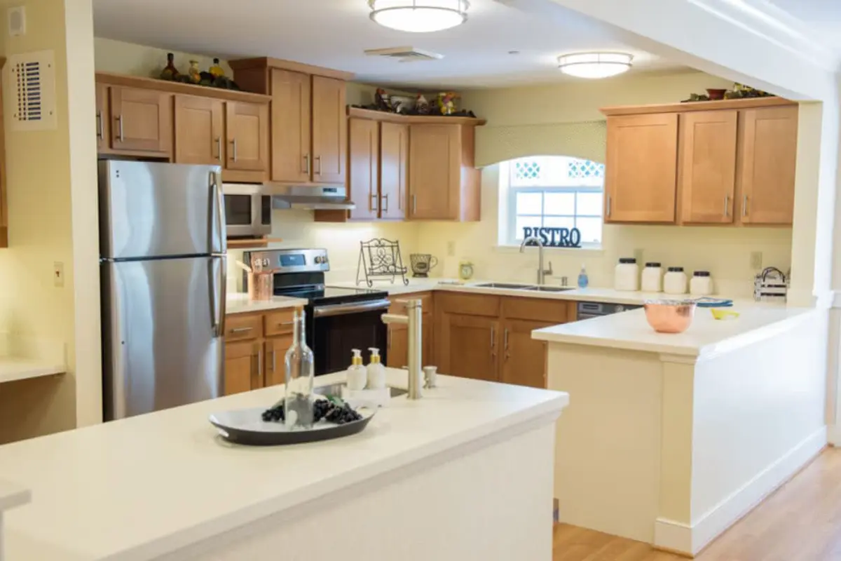 https://www.jaybirdseniorliving10.biz/wp-content/uploads/2024/07/Bistro.webp